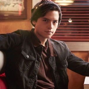 Meet your Posher, Mallory